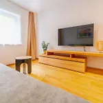 Oetztaler Lausbubenhaus Max & Moritz Appartement Ötztal-Bahnhof