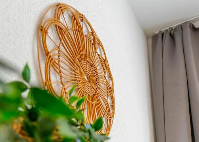 Oetztaler Lausbubenhaus Max & Moritz * Ötztal-Bahnhof