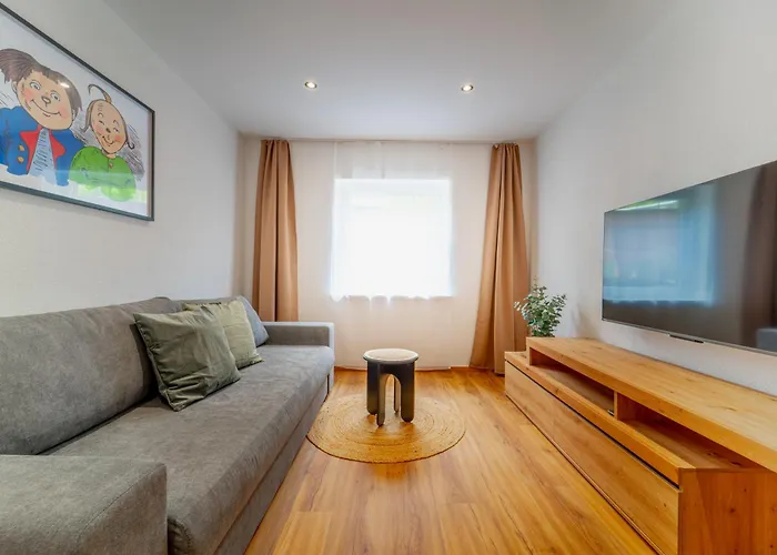 Oetztaler Lausbubenhaus Max & Moritz Ötztal-Bahnhof